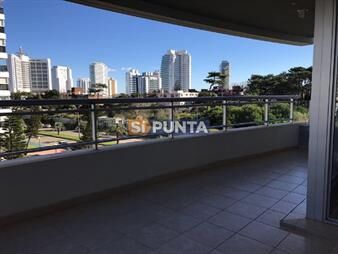 https://web5.gallito.com.uy/proximo-a-las-dos-playas-con-todos-los-amenities-inmuebles-27609737