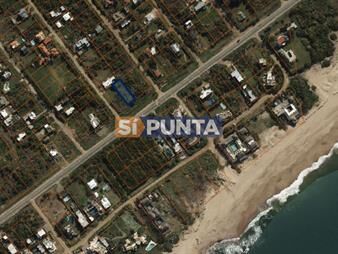 https://www.gallito.com.uy/terreno-en-venta-sobre-ruta-10-altos-de-punta-inmuebles-27609882