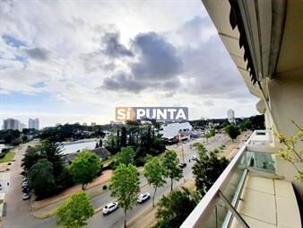 https://web5.gallito.com.uy/apartamento-en-venta-en-punta-del-este-inmuebles-27609908