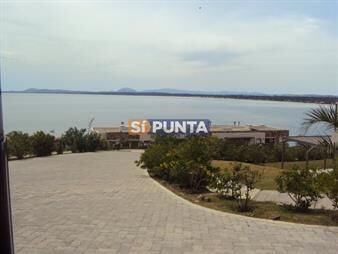 https://web5.gallito.com.uy/apartamento-en-venta-mansa-inmuebles-27609957