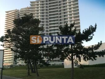https://www.gallito.com.uy/apartamento-en-alquiler-inmuebles-27610071