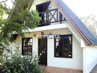 https://www.gallito.com.uy/casa-de-2-dormitorios-a-la-venta-inmuebles-27610097