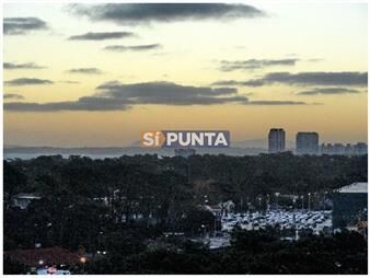 https://web5.gallito.com.uy/edificio-con-servicios-inmuebles-27610213