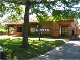 https://web5.gallito.com.uy/casa-en-alquiler-playa-mansa-inmuebles-27610240