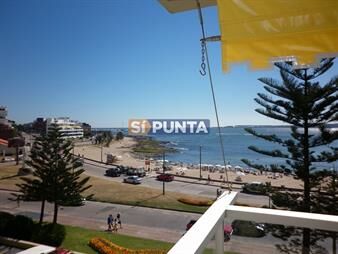https://web5.gallito.com.uy/apartamento-en-venta-primera-linea-mansa-inmuebles-27610383