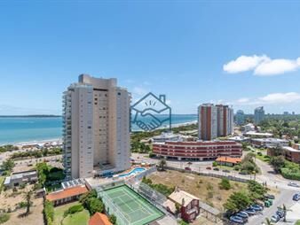 https://web5.gallito.com.uy/venta-de-excelente-apartamento-de-3-dormitorios-inmuebles-25668531