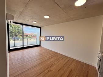 https://web5.gallito.com.uy/apartamento-en-punta-del-este-mansa-inmuebles-27610933