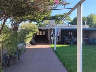 https://www.gallito.com.uy/casa-en-venta-3-dormitorios-2-baã±os-fondo-inmuebles-25668550
