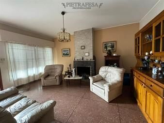 https://web5.gallito.com.uy/casa-en-venta-4-dormitorios-1-baã±o-patio-aires-inmuebles-26715673