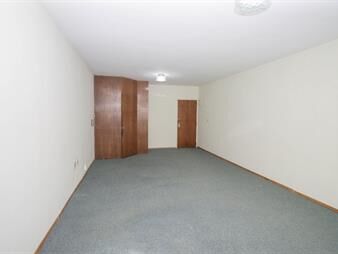 https://web5.gallito.com.uy/alquiler-oficina-en-ciudad-vieja-inmuebles-27599366