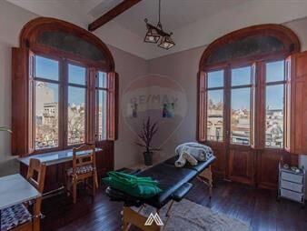https://web5.gallito.com.uy/venta-casa-de-altos-cinco-dormitorios-en-aguada-inmuebles-27569074