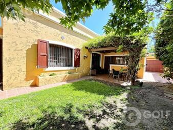 https://web5.gallito.com.uy/venta-de-casa-4-dormitorios-en-punta-gorda-inmuebles-27607641