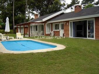 https://web5.gallito.com.uy/casa-en-mansa-inmuebles-27619621
