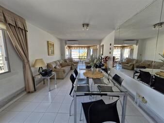 https://www.gallito.com.uy/apartamento-punta-del-este-3-dormitorios-2-baños-y-gara-inmuebles-24882107