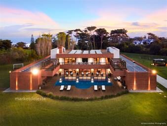 https://web5.gallito.com.uy/barrio-golf-la-casa-mãs-increible-inmuebles-26165338