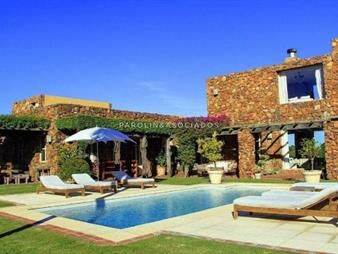 https://web5.gallito.com.uy/chacra-en-venta-de-7-dormitorios-en-el-chorro-inmuebles-19723031