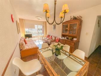 https://web5.gallito.com.uy/aidy-grill-apartamento-2-dormitorios-2-baños-inmuebles-25786702