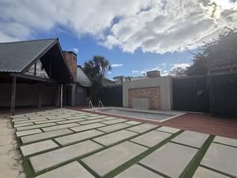 https://www.gallito.com.uy/alquiler-casa-punta-gorda-4-dormitorios-y-piscina-inmuebles-27573227