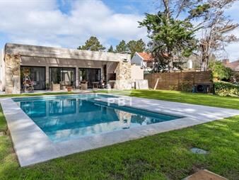https://web5.gallito.com.uy/alquiler-temporario-de-casa-de-3-dormitorios-en-solanas-pu-inmuebles-27625391