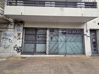https://web5.gallito.com.uy/venta-de-local-comercial-con-renta-inmuebles-27002948