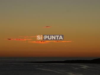 https://web5.gallito.com.uy/apartamento-en-playa-mansa-3-dormitorios-alquiler-inmuebles-27608666