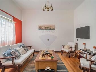 https://web5.gallito.com.uy/venta-casa-3-dormitorios-y-barbacoa-cerro-inmuebles-27625339