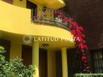 https://www.gallito.com.uy/casa-4-dormitorios-pinares-inmuebles-25490661