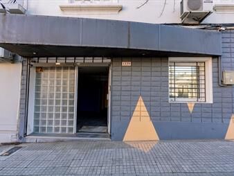 https://web5.gallito.com.uy/venta-de-local-comercial-pocitos-inmuebles-27631877