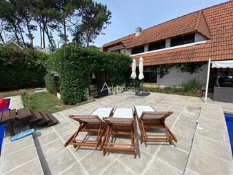 https://web5.gallito.com.uy/lugano-5-dormitorios-4-baãos-inmuebles-26814635