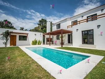 https://web5.gallito.com.uy/rincon-del-indio-muy-buena-propiedad-de-inmuebles-27091549