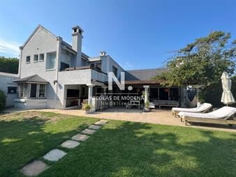 https://web5.gallito.com.uy/casa-con-piscina-en-alquiler-en-pleno-corazã³n-de-la-barra-inmuebles-26280910