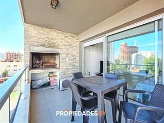 https://web5.gallito.com.uy/moon-en-venta-de-2-dormitorios-con-parrillero-en-inmuebles-27073414