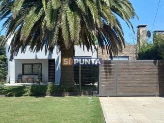 https://web5.gallito.com.uy/casa-en-venta-3-dormitorios-balneario-buenos-inmuebles-27632343