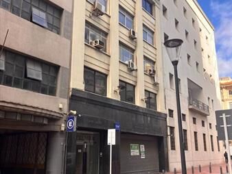 https://web5.gallito.com.uy/oficina-a-la-venta-rincon-y-33-c-vieja-39m2-inmuebles-27411108