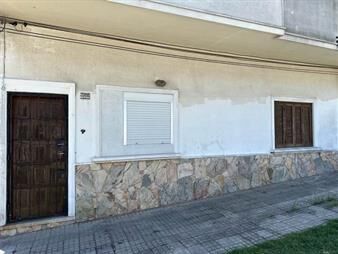 https://web5.gallito.com.uy/venta-casa-1-dormitorio-cerrito-inmuebles-27383971