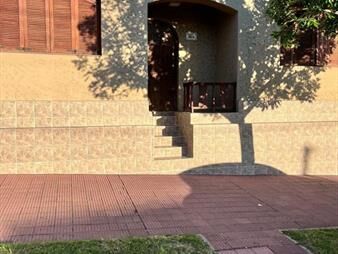 https://www.gallito.com.uy/hermosa-propiedad-a-la-venta-inmuebles-27572616
