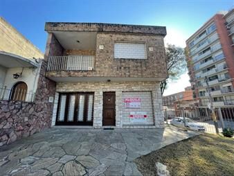 https://web5.gallito.com.uy/venta-casa-3-dormitorios-padron-unico-inmuebles-27632492