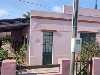 https://www.gallito.com.uy/casa-con-amplio-terreno-inmuebles-27632508