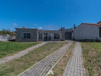 https://www.gallito.com.uy/venta-casa-2-dormitorios-en-rambla-de-las-toscas-inmuebles-26204117