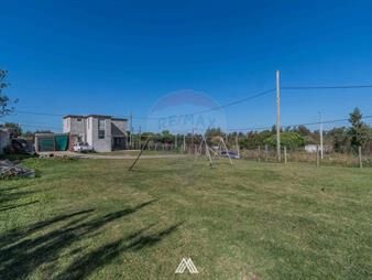 https://www.gallito.com.uy/gran-predio-con-casa-sobre-camino-los-horneros-inmuebles-27336385