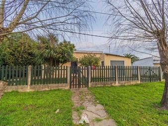https://web5.gallito.com.uy/venta-de-casa-en-suarez-2-dormitorios-con-garaje-inmuebles-26168446