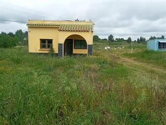 https://www.gallito.com.uy/alquiler-casa-con-campo-frente-a-ruta-6-sauce-inmuebles-26302642