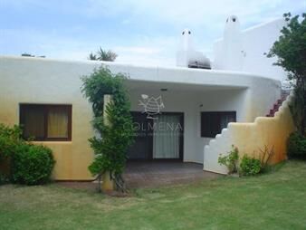 https://web5.gallito.com.uy/casa-en-punta-ballena-solanas-inmuebles-26945650