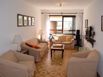 https://web5.gallito.com.uy/alquiler-de-temporada-inmuebles-17596688
