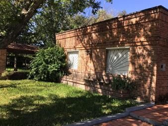 https://web5.gallito.com.uy/casa-en-termas-de-guaviyu-inmuebles-27607005