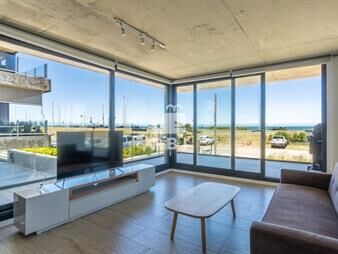 https://web5.gallito.com.uy/apartamento-de-2-dormitorios-en-playa-mansa-inmuebles-23405459