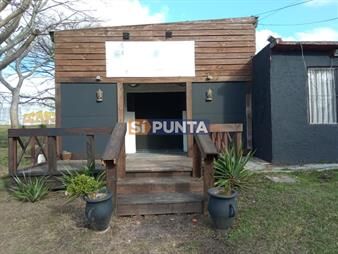 https://www.gallito.com.uy/casa-en-venta-apta-para-local-maldonado-inmuebles-27638577