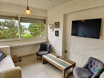 https://www.gallito.com.uy/en-venta-apartamento-2-dormitorios-con-vista-a-inmuebles-26422276