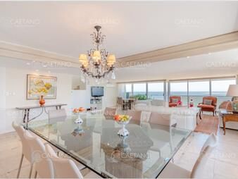 https://web5.gallito.com.uy/venta-pent-house-primera-linea-playa-mansa-inmuebles-27638730
