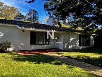https://web5.gallito.com.uy/construcciã³n-solida-ubicada-en-golf-inmuebles-24988040